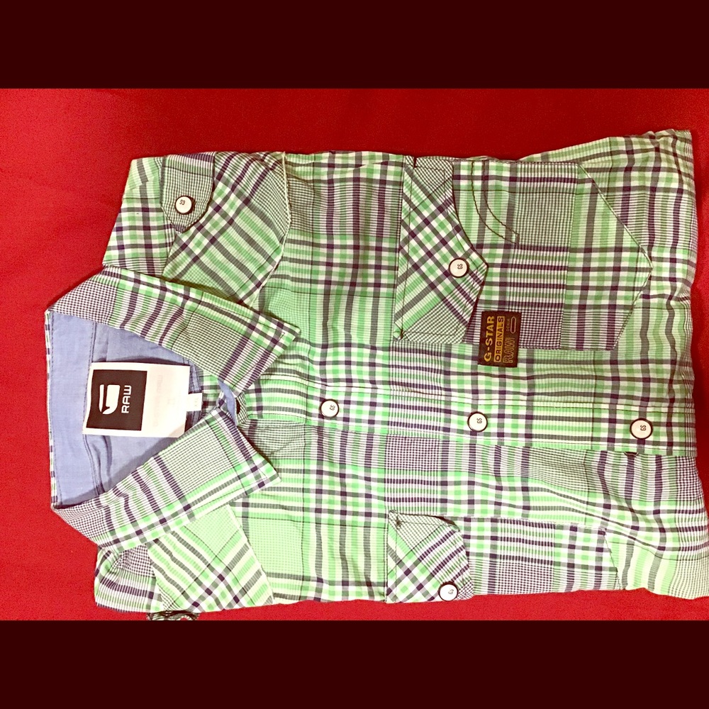 Short sleeve shirt